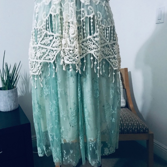 VINTAGE DESIGN LACE MINT DRESS W/VEST - Picture 7 of 14